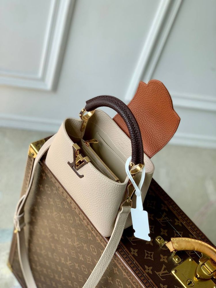 Geanta Louis Vuitton Capucines Taurillon