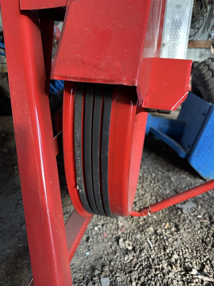 Moara PERUZZO profesionala la tractor