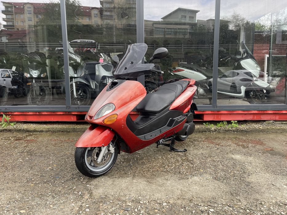 Scuter Yamaha Majesty 125 cc Inmatriculat