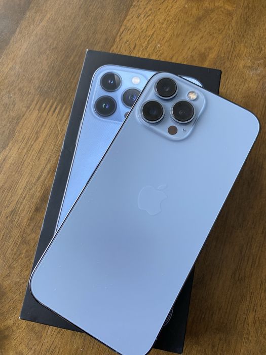 Продам iPhone 13 Pro Max