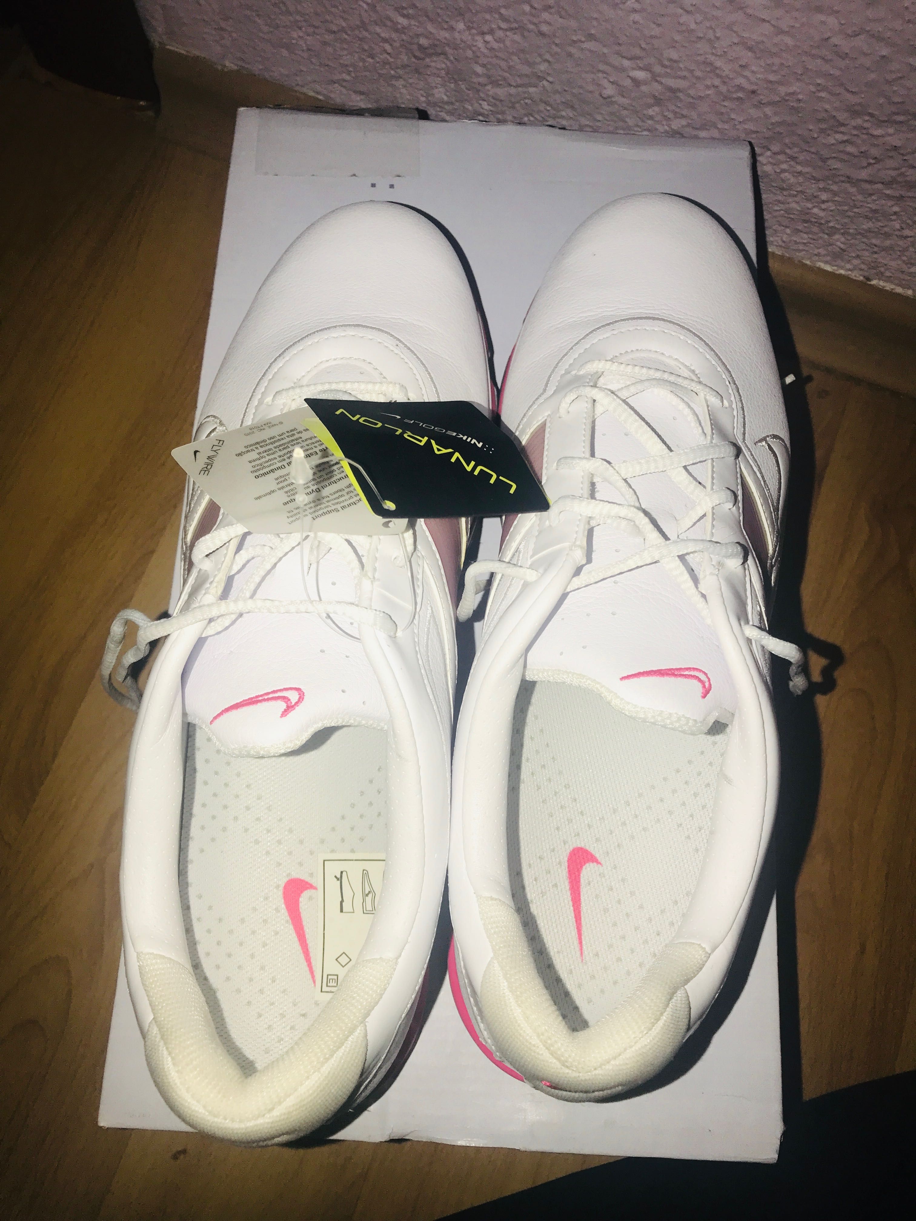 Дамски обувки Nike LunarLon Golf