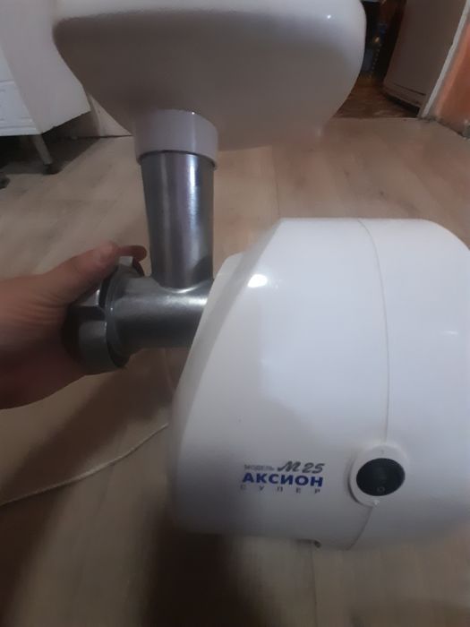 Продам мясорубку