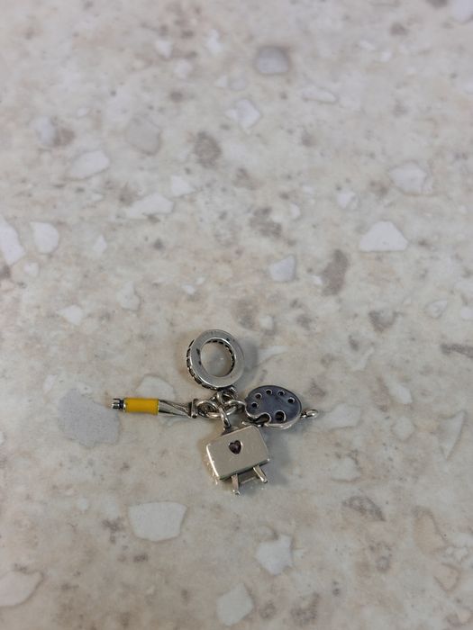 Charm tip Pandora din Argint