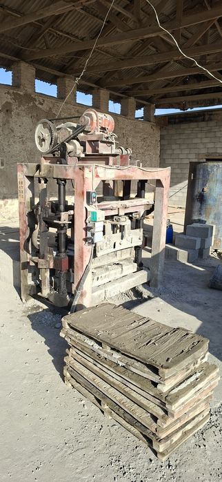 Шлакаблок апарати