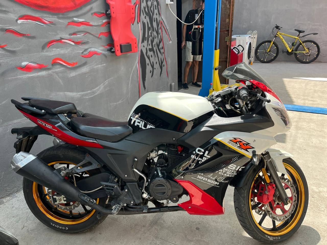 Мотоцикл Viper F2 250cc Мотор Zongshen