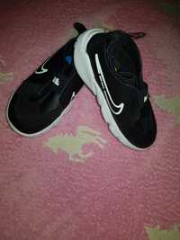 Adidasi Nike Copii m 26