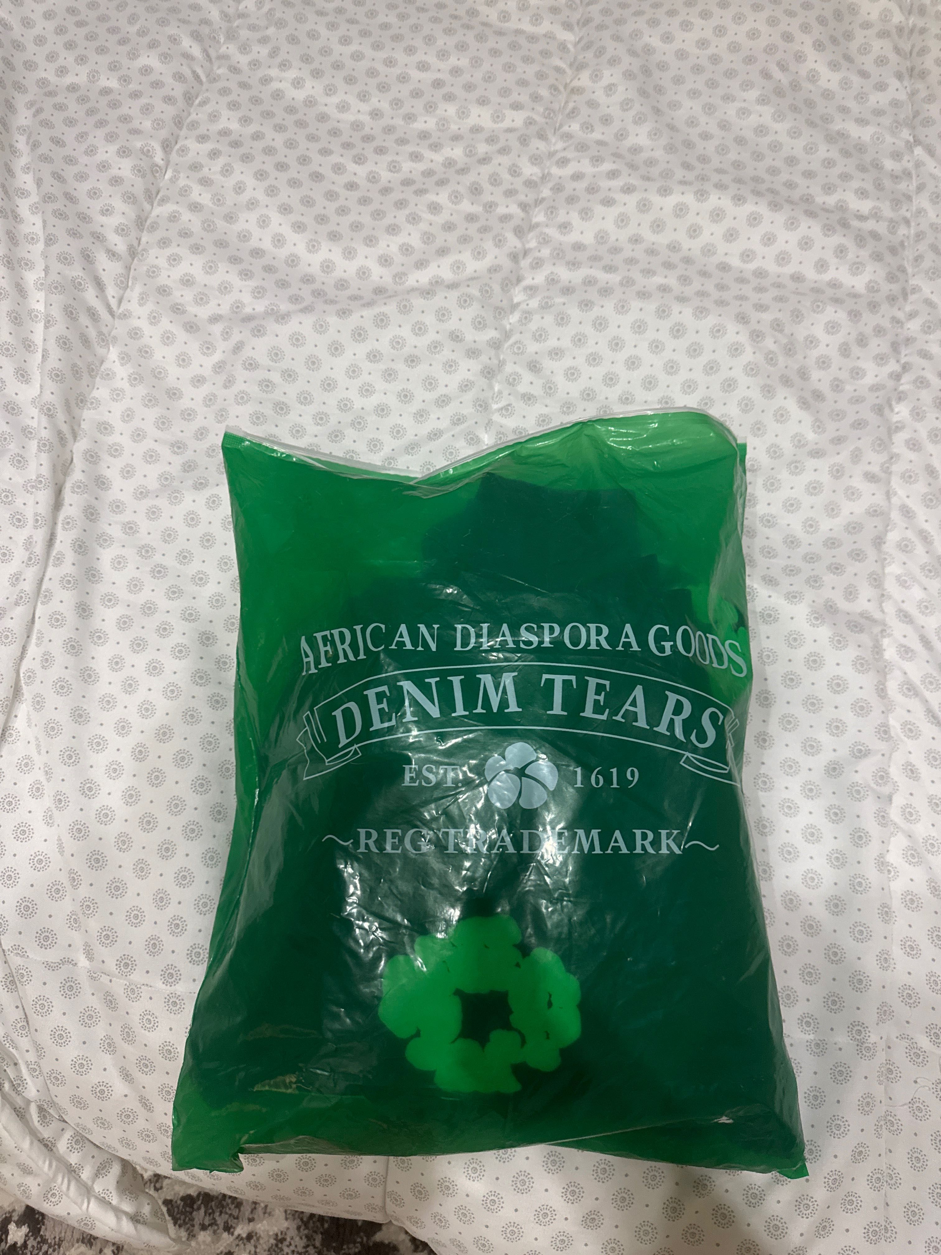 Denim tears черно-бял