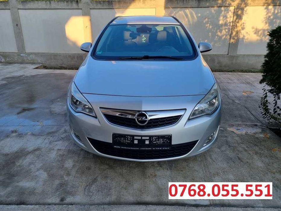 Opela Astra J 2011, motor 1,7 Diesel, Ac functional