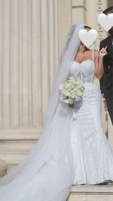 Rochie de mireasa XS, perfecta pentru fete mici de inaltime