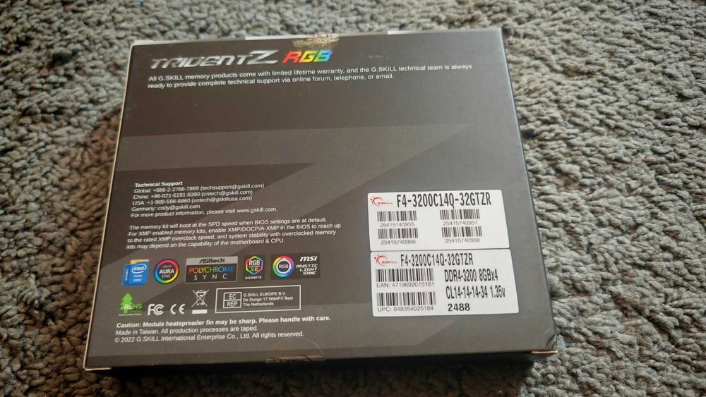 НОВА ! Рам памет G.SKILL Trident Z RGB 32GB (4x8GB) DDR4 3200MHz CL14