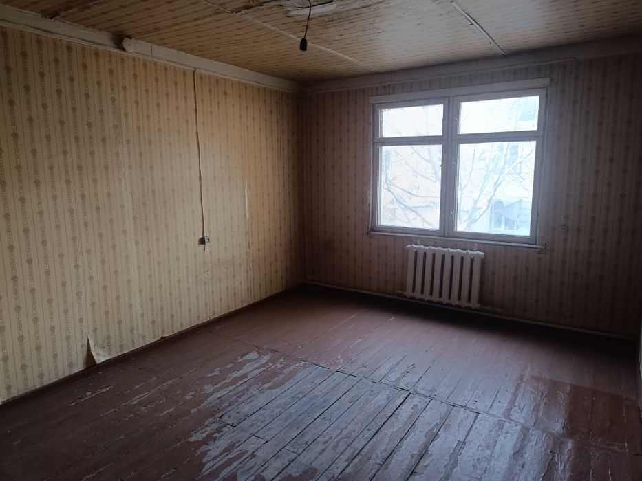 Срочно продаётся своя квартира. 2/2/2 Спутник 1