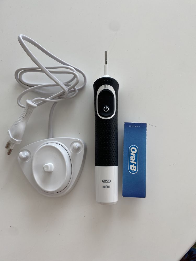 Електрическа четка Braun Oral-B