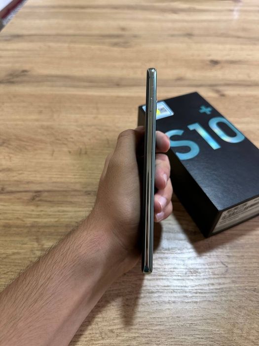 Galaxy S10 Plus iDeal holatda