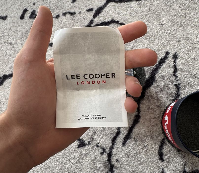 Часовници Lee Cooper чисто нови с гаранция