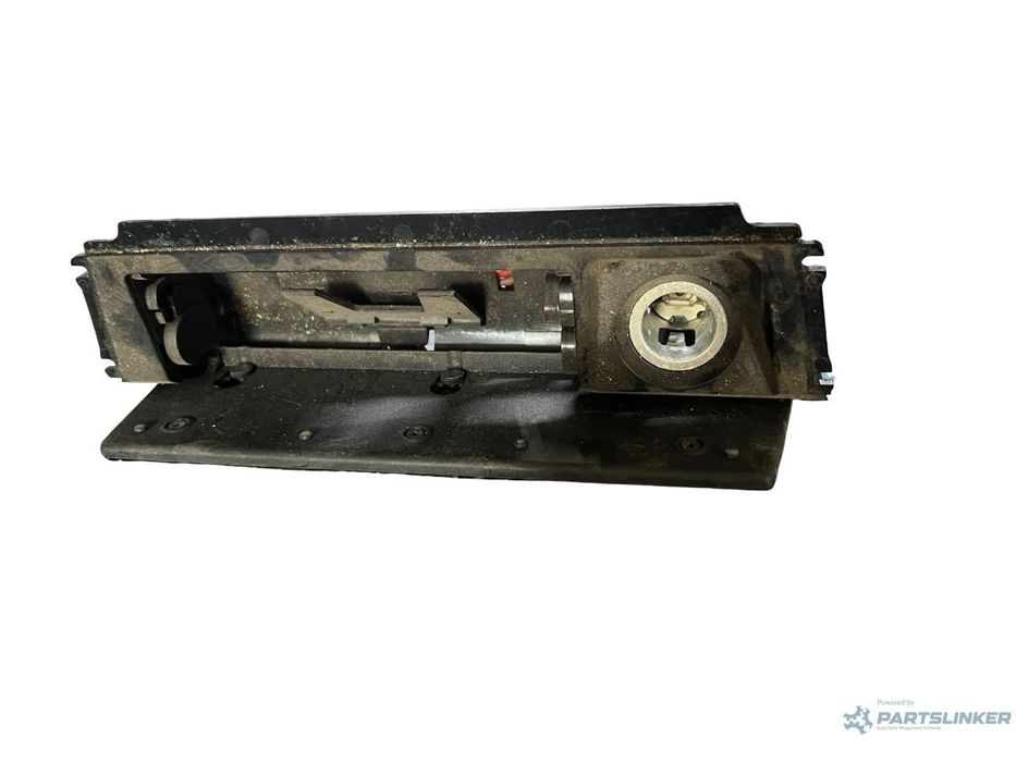 Scrumiera (fata) BMW 6 E63 2004 - 2010 31443-0000