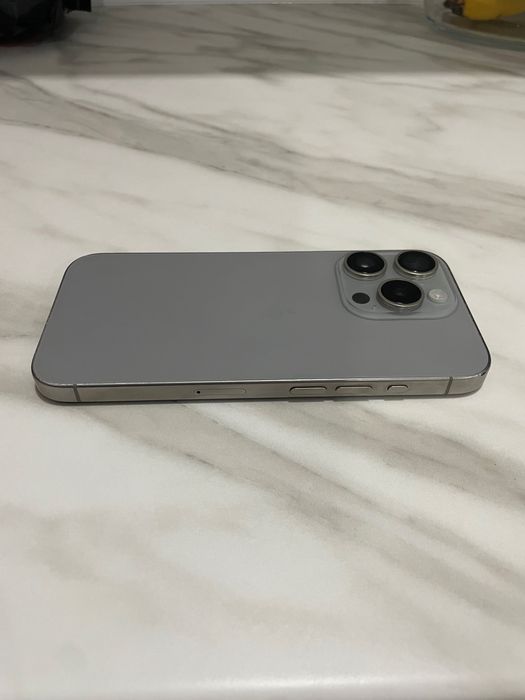 IPhone 15 Pro Като нов