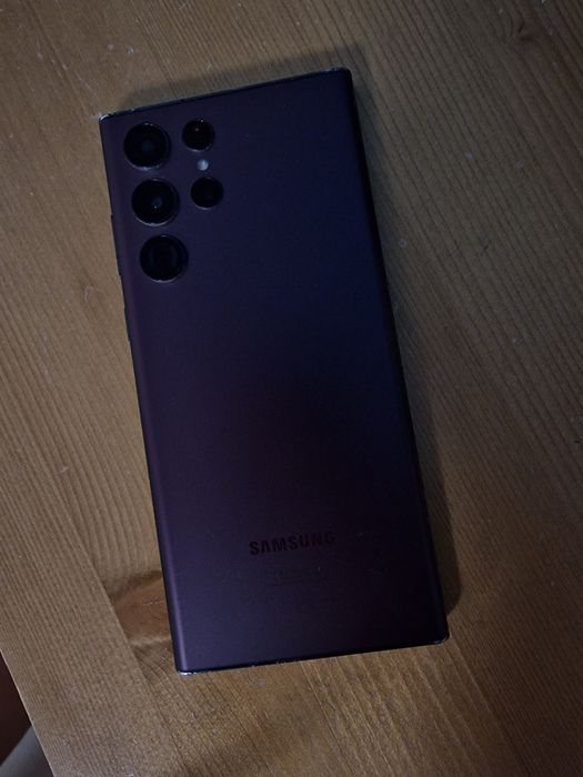 Vând Samsung s22 Ultra