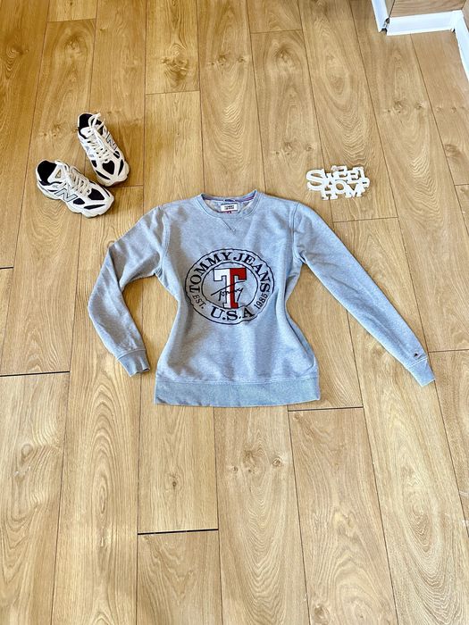 Tommy Hilfiger!Много удобен и топъл суичър Tommy Hilfiger