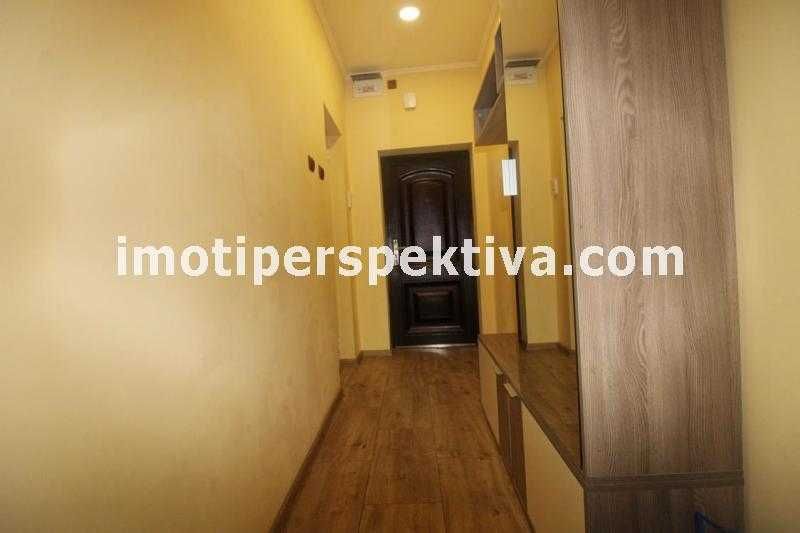 Продава се Двустаен апартамент в Пловдив, Център - 53 кв.м за 2117 €/кв.м - Снимка #10