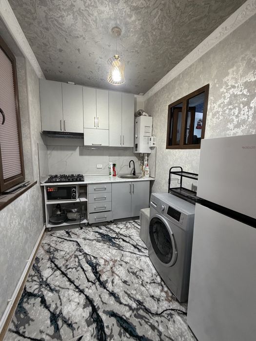 Сдаётся-ижара 2 ком переделанная в 3 ком ПЯТЬСОТКА