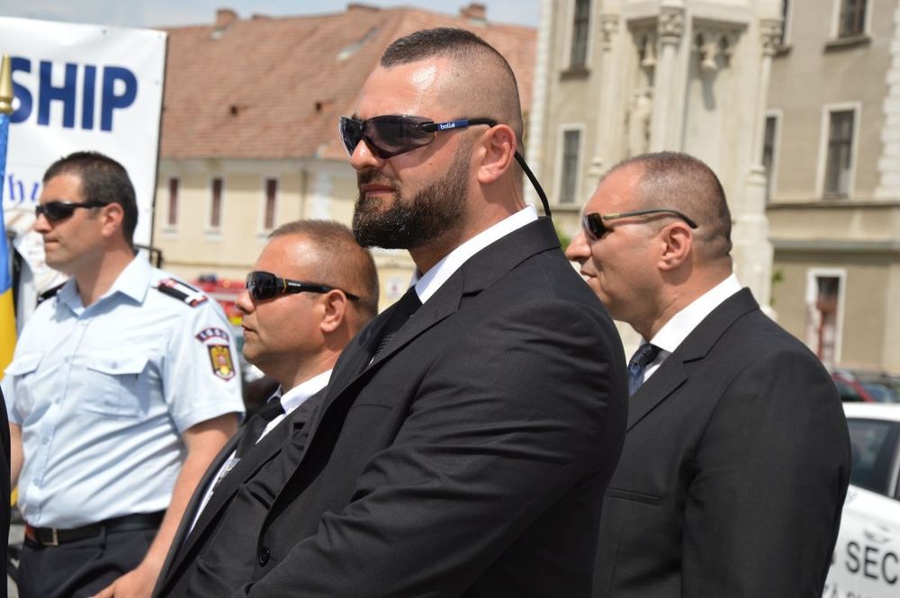 Garda de corp profesionista - Pentru probleme personale