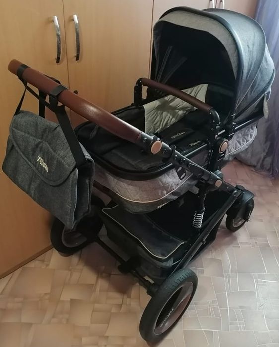 Коляска трансформер.