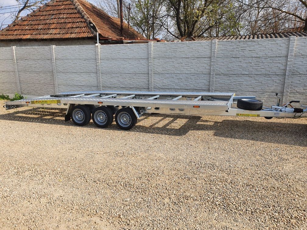 Inchiriez trailer de 6 metri -3500 kg pe 3 axe,de 8,5metri pe 3 axe