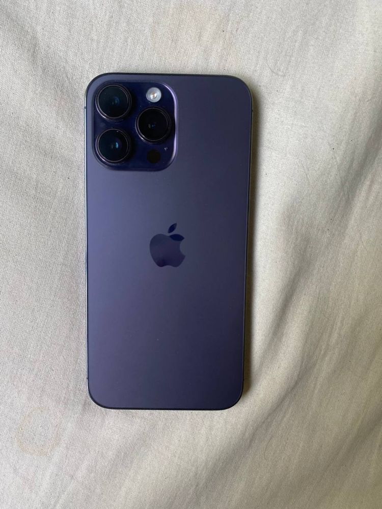 Срочно продается Iphone 14 pro max