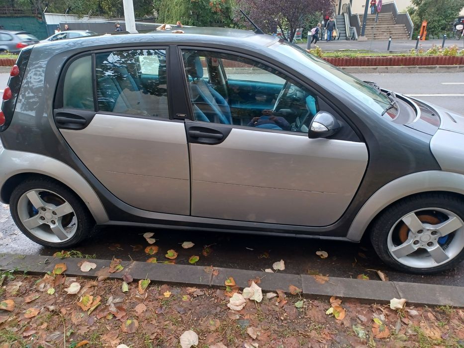 Autoturism Smart forfour