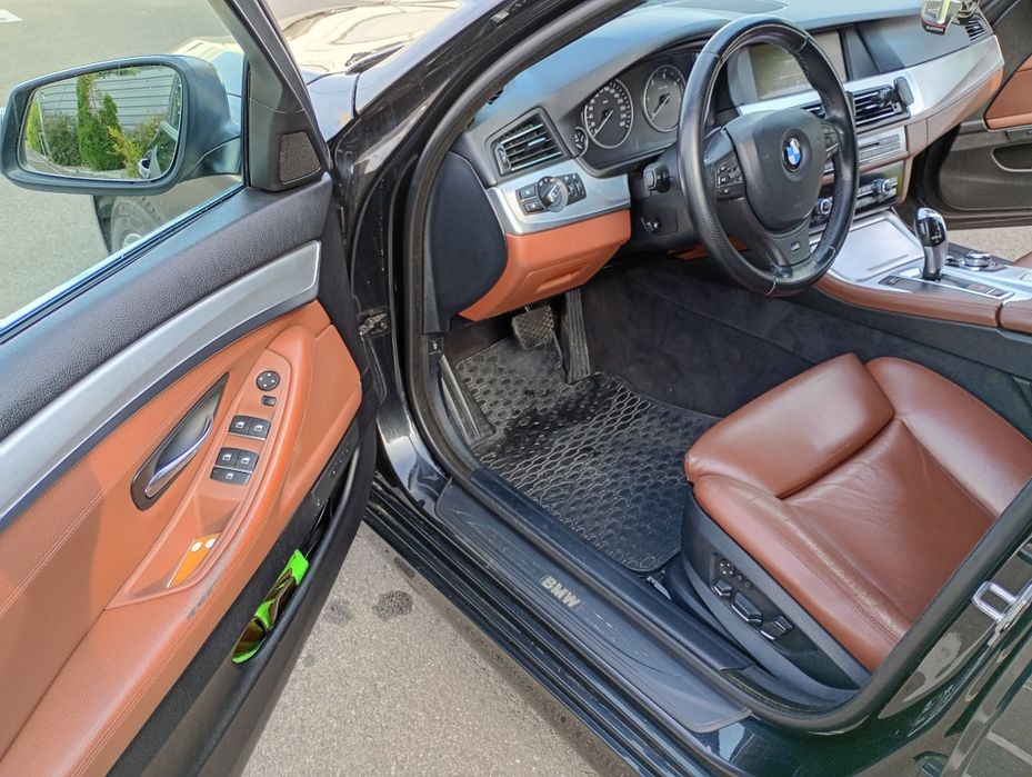 BMW Seria 5 F11 n47 184cp 2010 520d