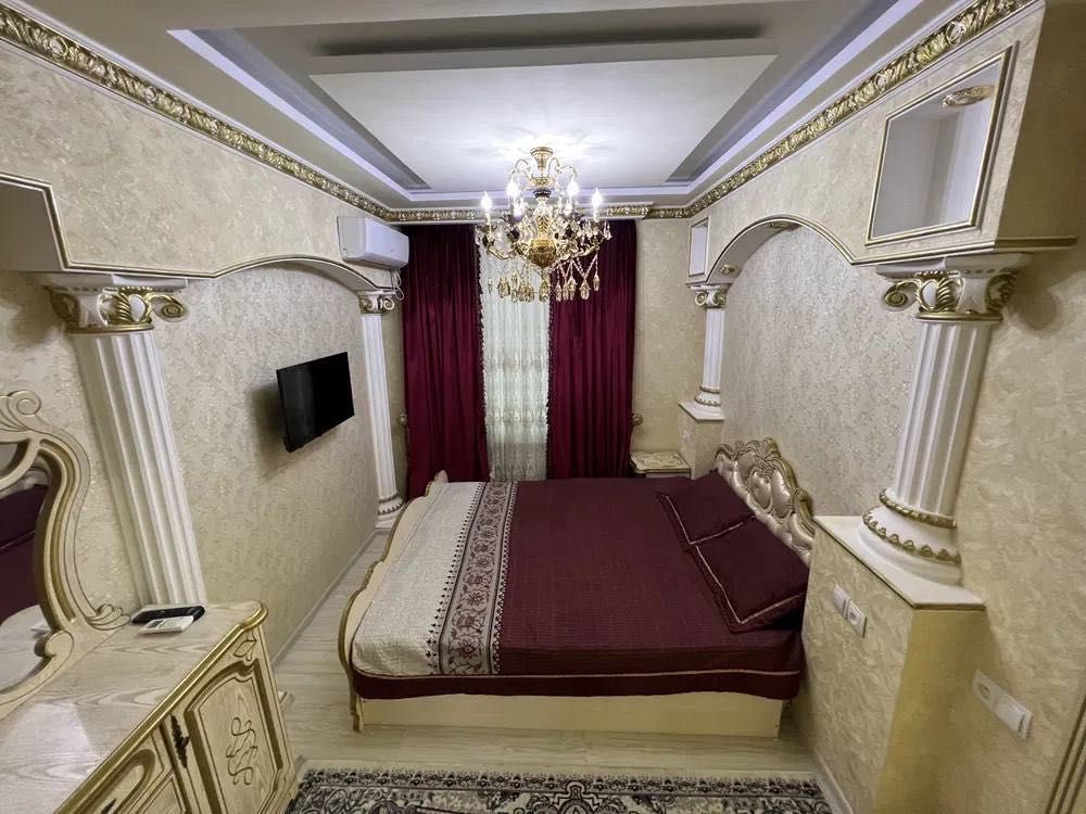 Ц4 МЕТРО-АБДУЛА КАДЫРИ
Площадь-57m2 2/4/4 
Ремонт-Классик БАРОККО