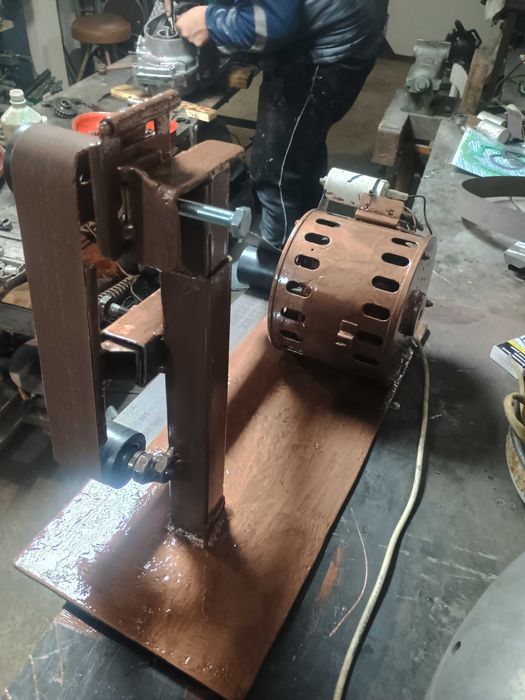 Лентов шлайф. Гриндер