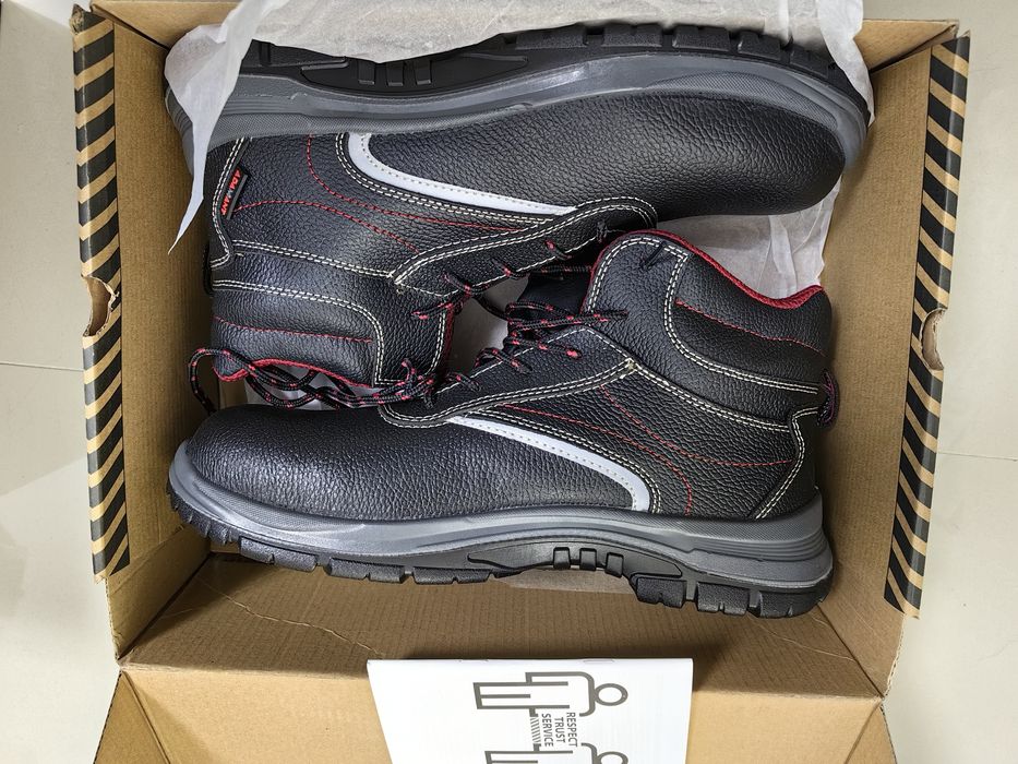 Bocanci de protecție