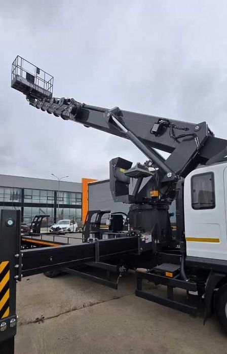 Автовышка 35 метров на шасси FAW