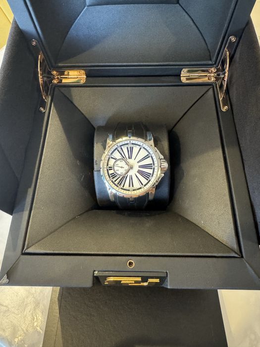 Roger Dubuis Excalibur 81700