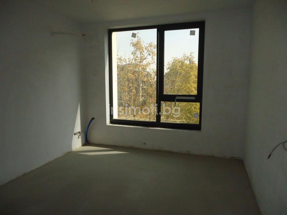 Продава се Тристаен апартамент в София, Кръстова вада - 123 кв.м за 1871 €/кв.м - Снимка #1