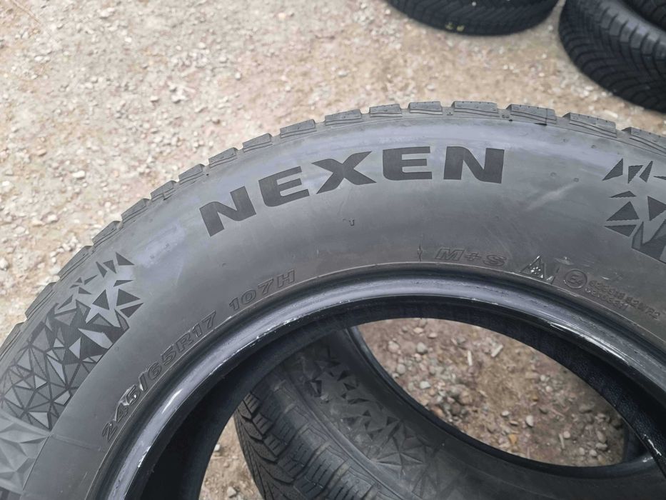 SET 2 Anvelope Iarna 245/65 R17 Nexen Winguard Sport 2 SUV