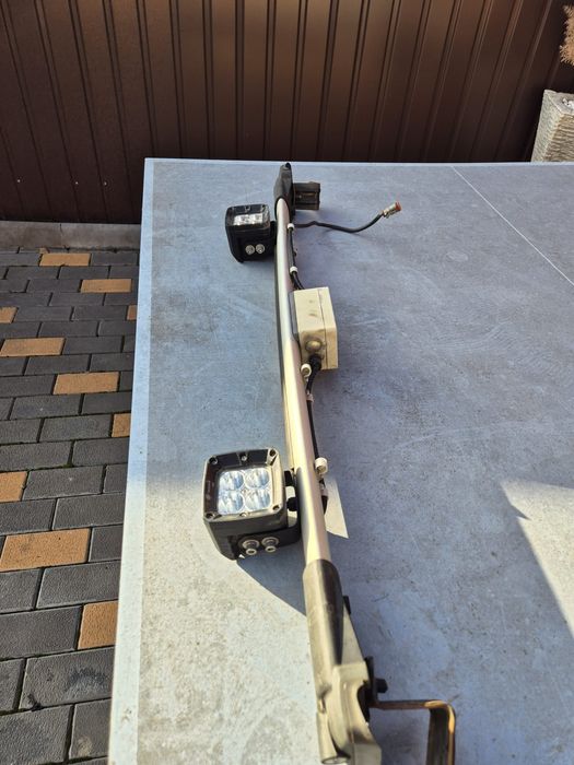 Vând 2 bari transversale Osram pt Duster