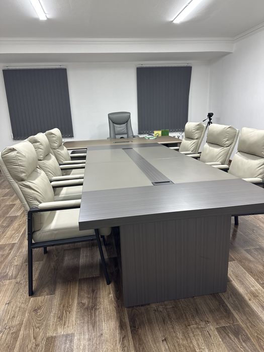 Продам столы руководителя