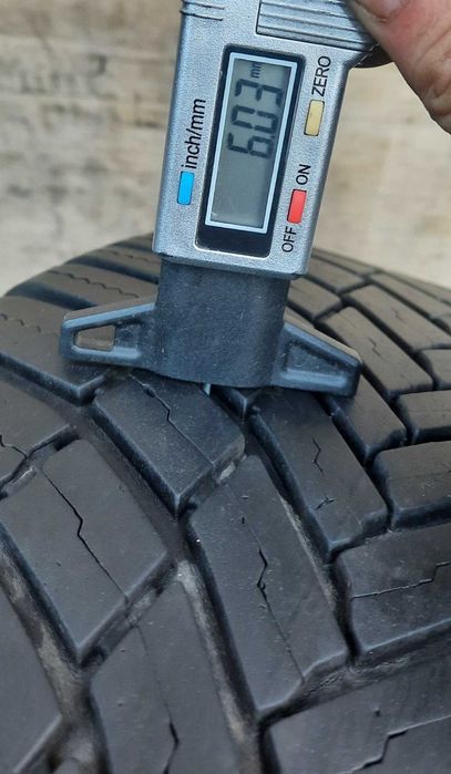 2 броя всесезонни гуми 225 45 17 дот22  Bridgestone