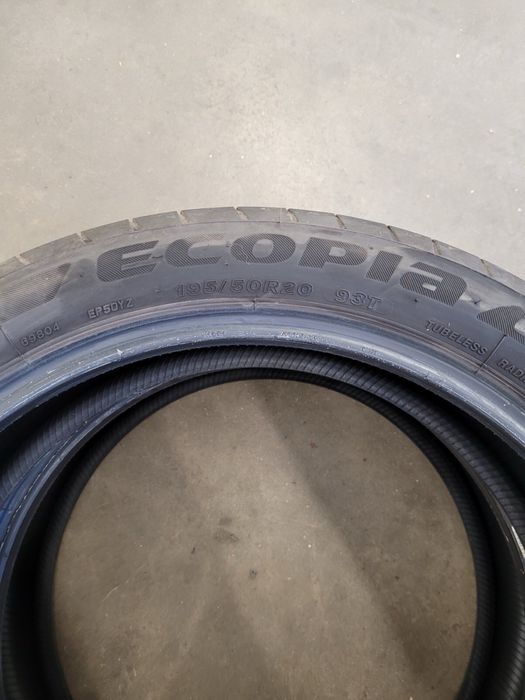 Гуми за бмв i3s задни