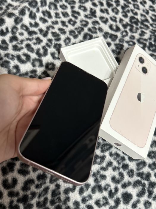 iPhone 13-128GB pink