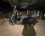 Vespa GTV 250 Primul proprietar RO.Stare perfecta.Bat. noua.Inscrisa UK.Far schimbat