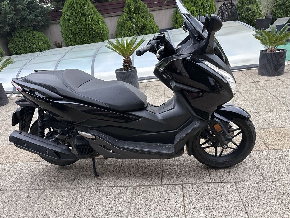 Scuter Honda Forza 125