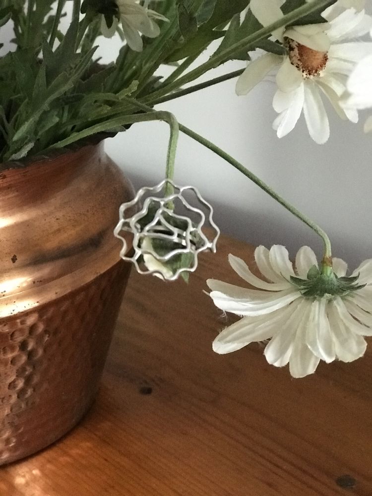 Inel argint floare stilizată