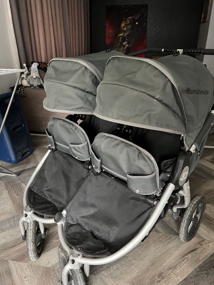 Детска бебешка количка за близнаци Bumbleride Indie Twin