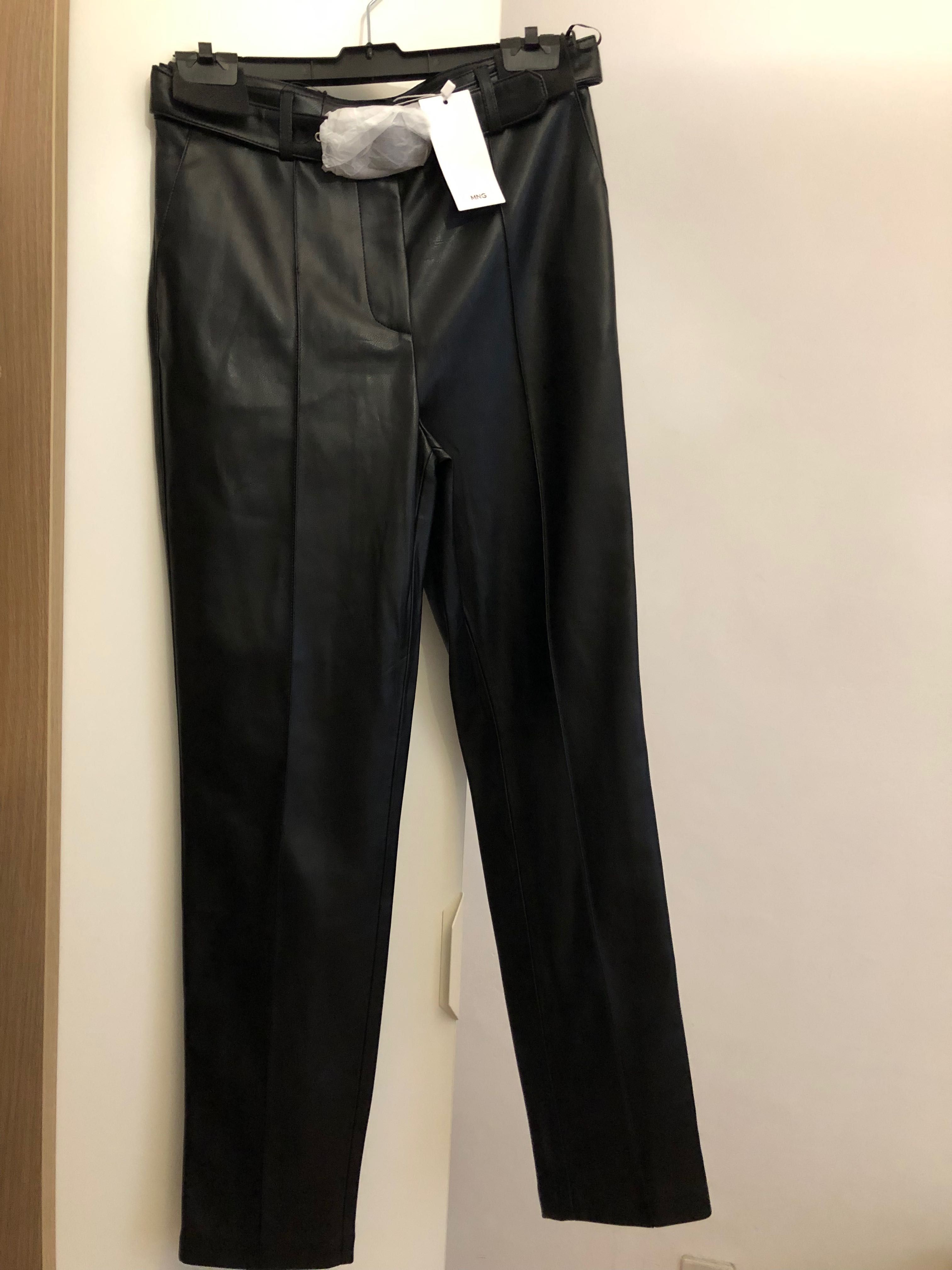 Pantaloni piele eco noi, cu eticheta MANGO colectia noua