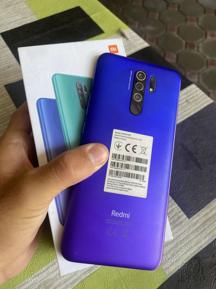 Redmi 9(в идеальном состоянии)