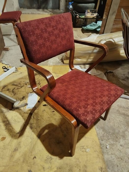 Столове различни видове