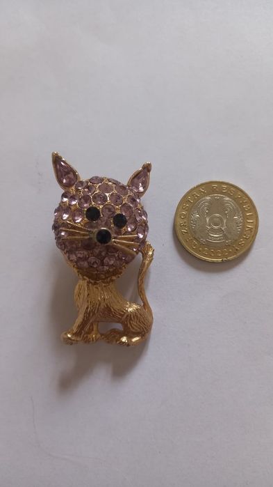 Продам брошки броши СССР